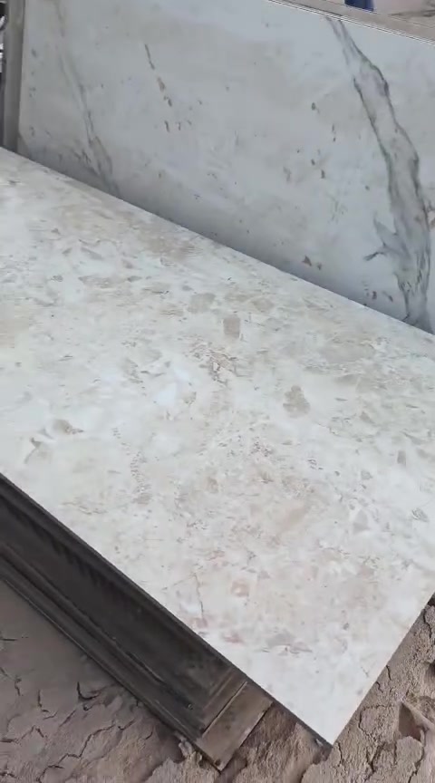 سراميك جداري أبو ١٢٠ و أبو ٣٠×٦٠ وهذا صاحب السيراميك هذا رقمه ***********
