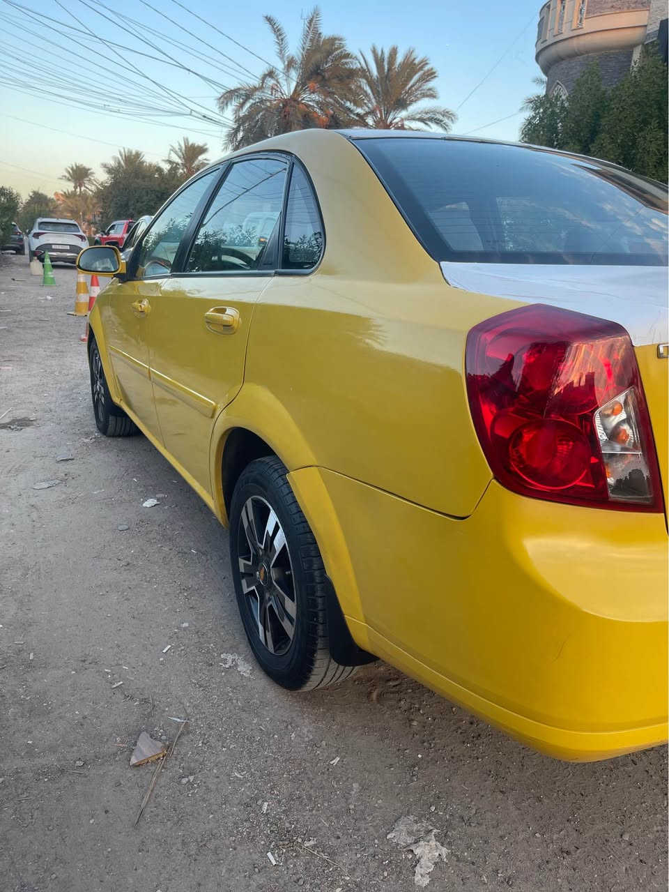 السلام عليكم 
اوبترا 2011 الشركة العامة للسيارات. 
كير ومحرك مكفولات. 
حدادية ممتازة. 
كهربائيات كلها مكفوله 
تبريد ثلج 
تخم تاير وباتري جديد ويل كب السيارة. 
هيئة وغرمات مصفرة. 
سيارة مكفوله من الضربة  القوية  مصبوغة جمالية 
سعرها 66 مكانها بغداد 
الرقم *********** بغداد, العراق
