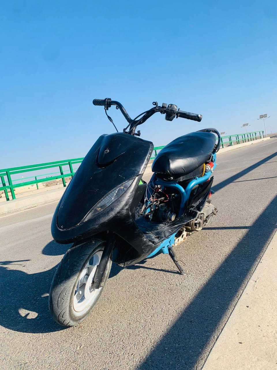 السلام عليكم ماكسي للبيع بوشه 50 كامله السعر 300 بيها مجال حربيه مكان ناصريه سيد خيل خاص مغلق اتصل***********
