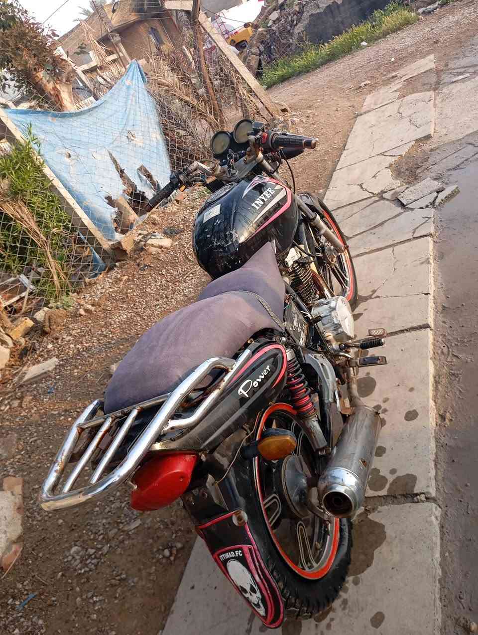 سلام عليكم دراجه بانده 17 ابيعلك كوم حديد ديالى بعقوبة اتصال ***********
