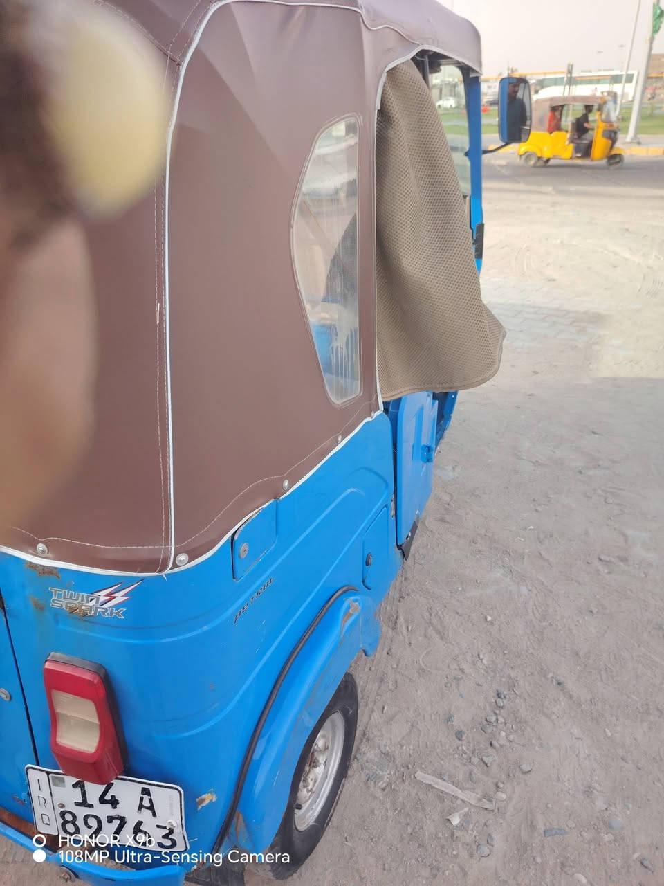 سلام عليكم تكتك ٢١بشهر ١١يوم ٢٥ نضيفه لبيع بيع ضربه بل لغَد ومرجعينه رقم وسنويه تحويل مباشر السعر ٧و١٠٠ ***********
