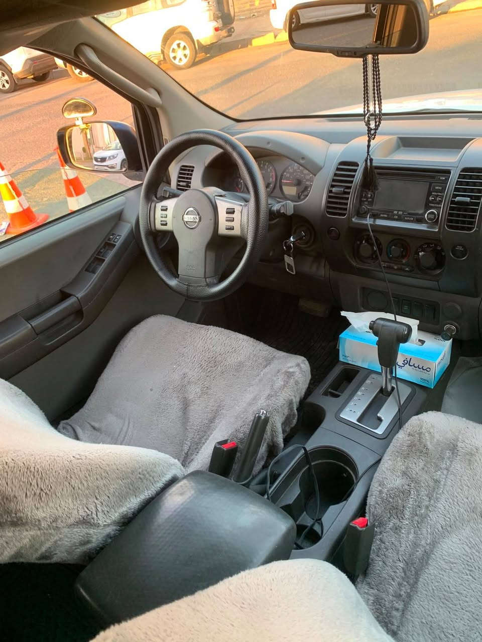 Nissan X tra 2008
گیر توماتیك
سێ پارچەی پێشی و نیو چاملغی پشتی سایەق سبوغ 
شانسی گرتیە ئێرباگ سوکان تەقیە 
ضرر / 3 قطع امامیە و نص جاملغ خلفي
مەکینەی V6 کەپس (مامفتوح)
سیستەمی غازی ئیتاڵی بۆ بەستراوە 
١٩٠ هەزار کم رۆیشتییە 
رەقەم هەولێر سەنەوی نوێیە 
سعر / ٨٥ ورقە
شوێن /  هەولێر
*********** واتساب
*********** واتساب أربيل, العراق
