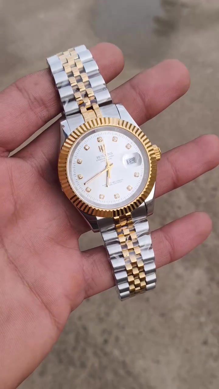 ساعه ماركه هولونز
اوتماتيك ماكنه 21 جوهره 

طلاء ذهب طوك وسير ساعه لمعتها كلش حلوه 

وزن ثقيل

كامل ختومات سير ولمينى ولبوك

مزاد يبدي من 40 الف ينتهي ساعه 12 ليلا


**إذا كنت صاحب هذا الإعلان وتريد حذفه لأي سبب، رجاءا أرسل رسالة إلى الدعم الفني**