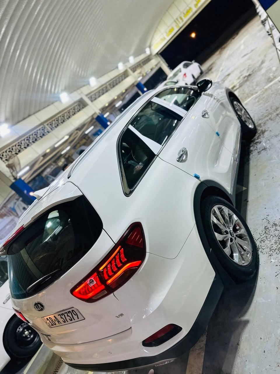 💎 سورنتو خليجي     2020      مكفوله  من كلشي 
  
💎   رقم بابل انكليزي    ماشيه 70

💎 المواصفات       السعر 265

💎.  جنطه كهرباء      

💎محرك 6 سلندر 3500 

💎  داخل ملكي 

💎شاشةكبيره   فوول

💎تحكم أستيرن  فول

💎_ حساس  أمامي خلفي بلادي 

💎 كاميرا  خلفي HD 

💎 نضام ترحيب 

💎ويل كب كروم 5.

💎يدات نيكل شباك نيكل دوسه ليزري 
  
    لد امامي نهاري خلفيه 

  كشنات جلد لونين . مشمشي

   تبريد 3 قطع.  لمس

   7راكب

   كير 8 نمر

   لايت 3عدسات زنون 

    كشنات كهربائية عدد 2
للاستفسار 
الاتصال ع الرقم 
***********
