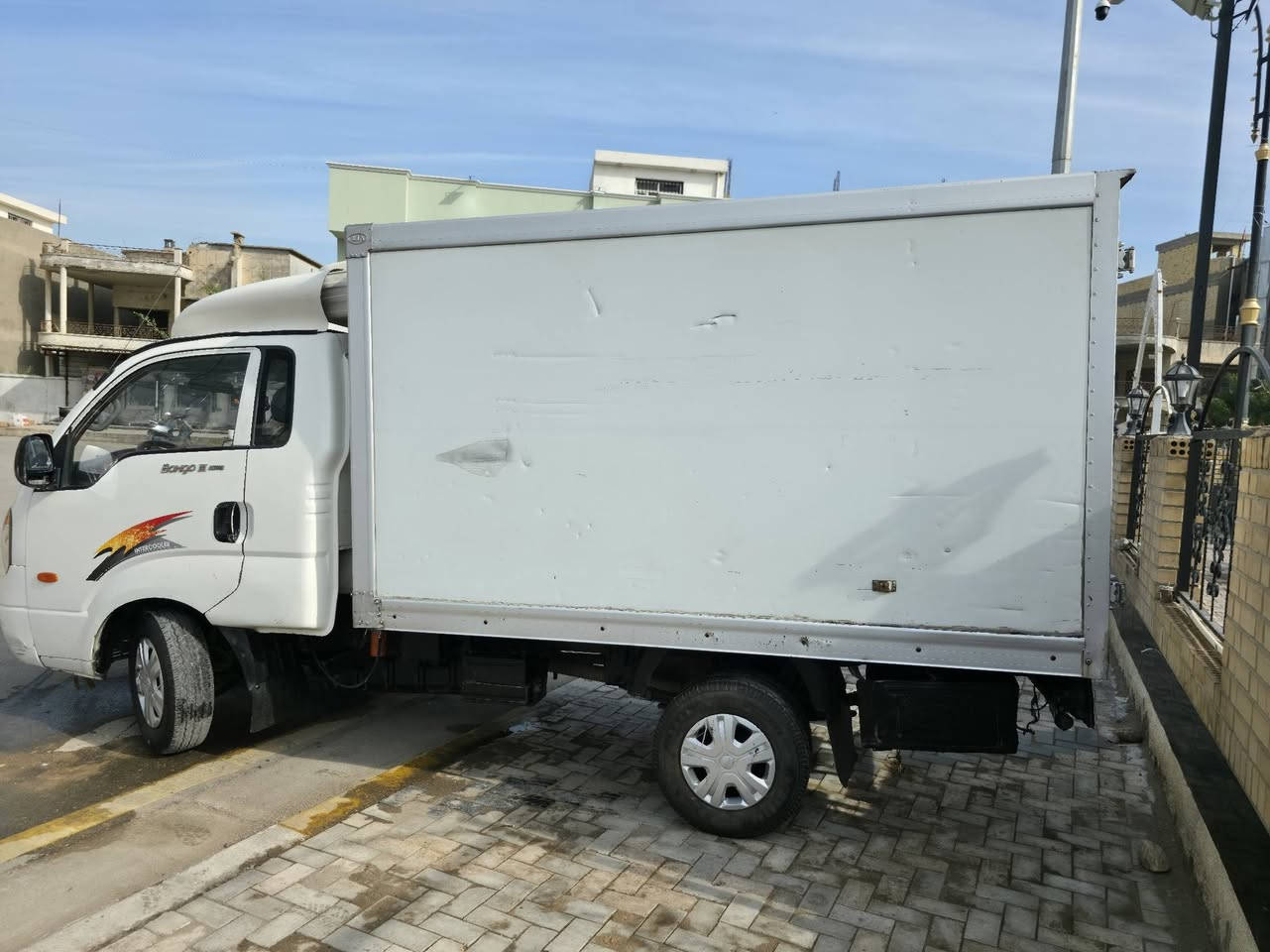 كيا براد موديل ٢٠٠٦رقم بغداد انكلزي رقم جديد
مكينه 3000مفتوح مكينه جديده 
برادهه تجميد أمامي خلفي 
تخم تاير 
برادهه تجميد مال موطه 
الاستفسار ***********
