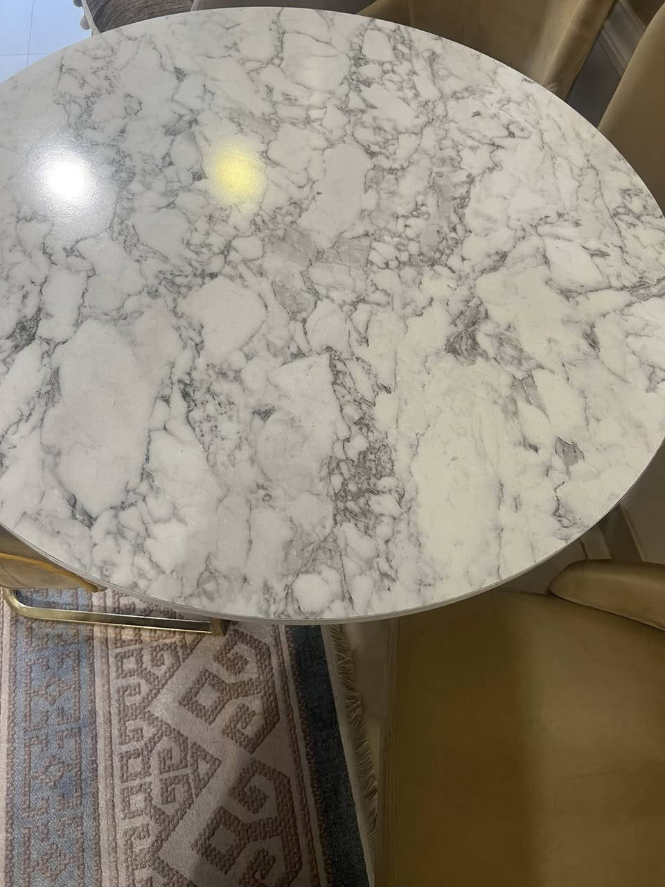 ميز مع 4 كراسي جدااا نظيف سبب البيع مكان صغير تواصل بل ماسنجر والسعر مناسب


**إذا كنت صاحب هذا الإعلان وتريد حذفه لأي سبب، رجاءا أرسل رسالة إلى الدعم الفني**