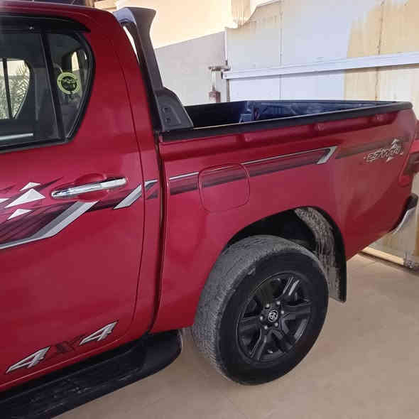 تيوتا هايلوكس فور ويل 2022 ساز
للبيع او لمراوس
السيارة كفالة عامة السونار مرفق 
السيارة فول مواصفات 
السعر 295
للتواصل ***********
