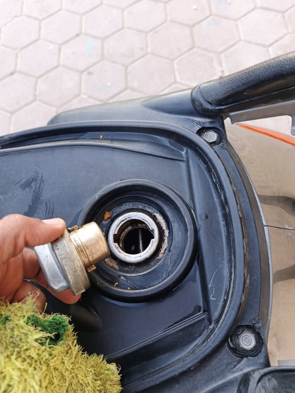 درجة سبيسي ياباني مكفول كفالة عامه من كلشي بلاديه علئ وضع الشركه كفالة عامه الهاتف *********** المكان كوت الزهراء قرب مركز الخلود
