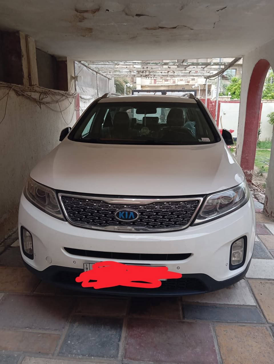 سلام عليكم سورنتو خليجي 2014 للبيع محرك 2400 رقم شمالي بأسمي 7 راكب 3قطع تبريد  تخم تاير سيارة صبغ دعاميه الاماميه فقط والباقي مكفول سونار مرفق مع الصور مكان سياره بغداد زيونه سعر المطلوب 160$ وبي مجال للاستفسار الاتصال *********** واتساب /الخاص مغلق
