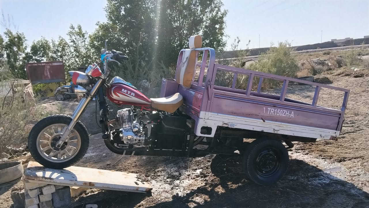 سلام عليكم ستوته للبيع كلك موديل 17مكفوله شاصي كهربائيات مكينه برغي مامفتوح بيهه ستوته مكفولة سعر 950وبيهه مجال انتصال ***********
