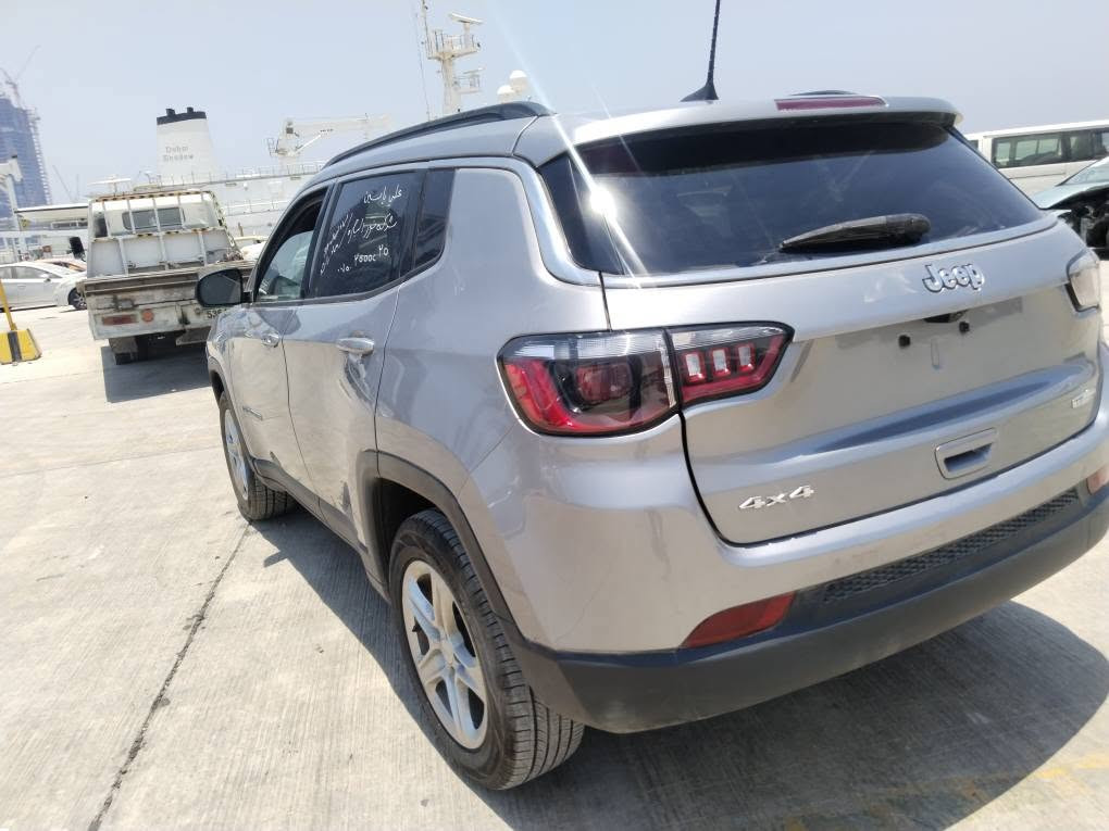 Jeep Compass 2024
لون سلفر 
ماشيه 50 الف ميل
سعر 162 ورقه بدون رقم
حادث سيارة/ ربع بوند فقط صبغ  دواخل مكفوله بدون لغد وبدون شاصي
ايرباك طاك ومرجع سستم شركه 

رقم شاصي   3c4njdbn7rt605622

مواصفات latitude 

بصمه + شغال عن بعد
كشنات جلد 
فور ويل 4×4
تحكمات فول 
تحديد مسار+ قيادة ذاتيه
رادار امامي و جوانب
شاشه ايباد كبير
بريك بصمه 
3 انظمه للقيادة SAND MUD / SNOW /  AUTO
راديترات و ردار و حجر بيئه بلادي شركه 
رقم كاتي تترقم محافظات الاقليم/ اربيل/دهوك/ سليمانيه حلبجه 
مده الترقيم 90 يوم من تاريخ الشراء 
تكلفه الرقم 2360000 دينار كامل مع فحص و هزه مع تبديل جام خلفي اسود
بيع فقط بدون مراوس 
سيارة في اربيل شركه نور البصرة موجوده 
***********
*********** أربيل, العراق
