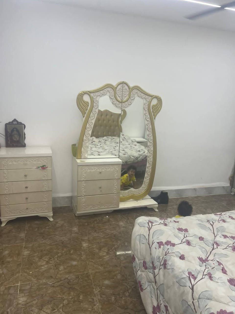 السلام عليكم اخوان غرفه تركي مستعمله السعر 175 وبيها مجال بيع مستعجل رقمي ***********
