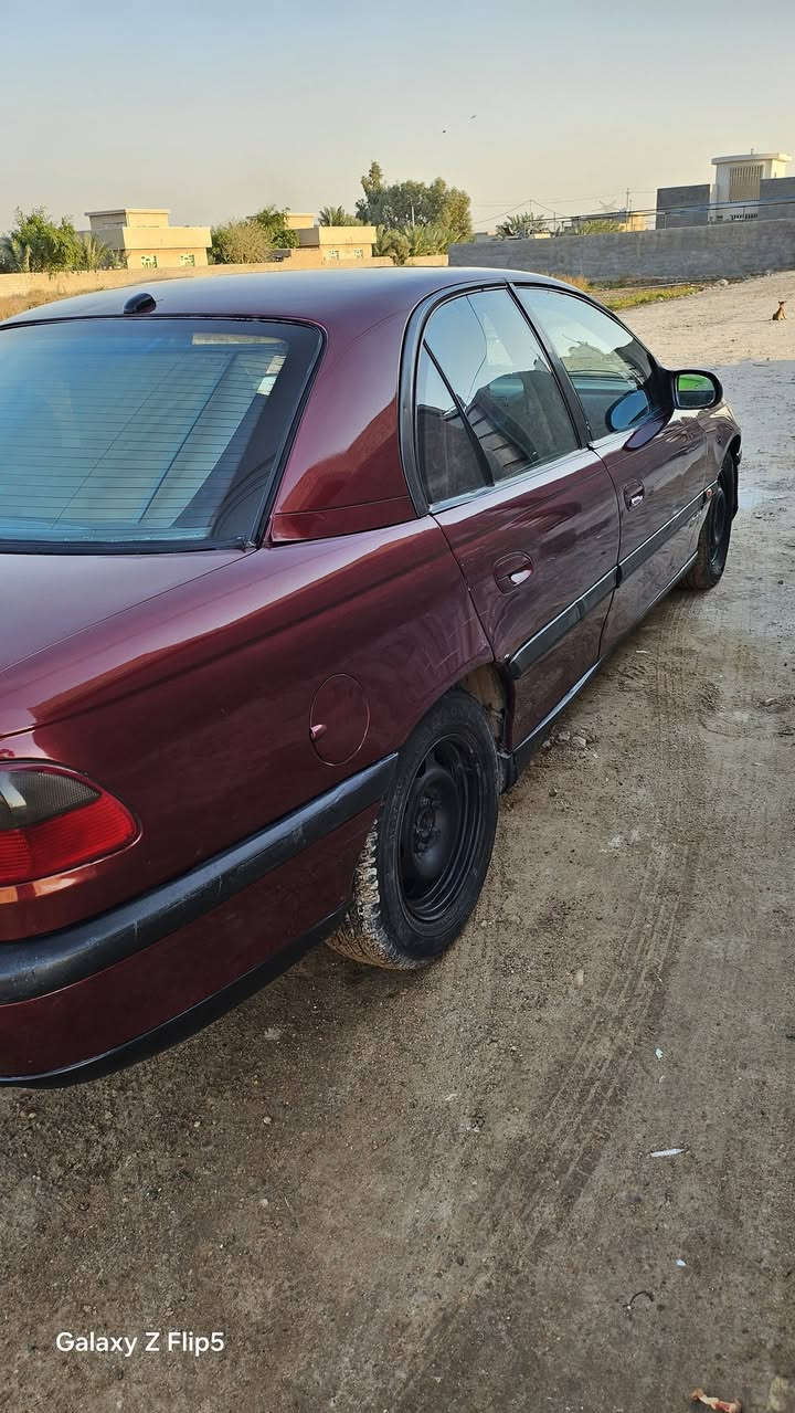 السلام عليكم
اوبل بزون مديل 1995 رقم بغداد السيارة جاهزة من كل النواحي بيهه مكينه وكير ونجي 6سلندر مكينة جديدة بس الكير من السيارة باردة بي تأخير بل تحريكه بس تحمه شويه تمشي طبيعي تبريد قطعتين شغال شاشة +اندرويد اوتو +ابل كاربلي وكامرة خلفيه السيارة ناعمه وترايهه كلش حلو منضومه زنون عالي ناصي نهار 
سعر السيارة 47$وبيهه مجال للشراي العنوان بغداد***********
