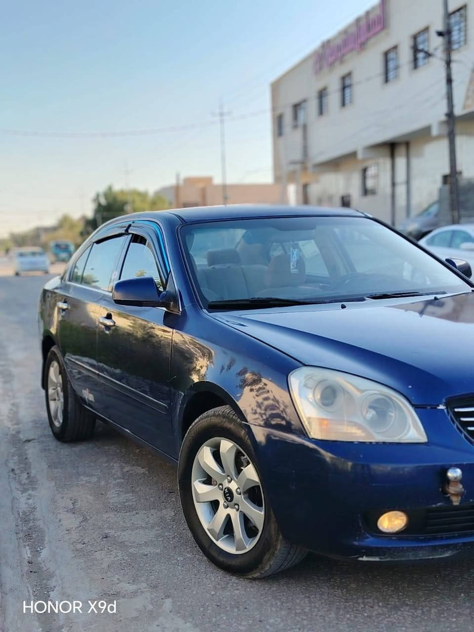 السلام عليكم 
اوبتما 2007 وار امريكي 
مكينة 2400 
السيارة مصبوغة حزام للجمالية 
رقم بغداد الانكليزي الجديد تحويل مباشر 
السعر 85 ورقة وبيها مجال بسيط 
مكاني بابل / المحاويل 
***********
