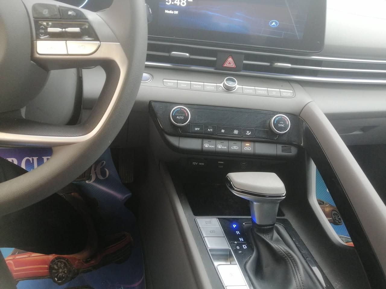 للبيع النترا ٢٤ هايبرد فول مواصفات بدون فتحة السعر ١٦٨ وبيها مجال مكفوله فقط دعاميه بيها كسر اجتي وتبدلت نفس اللون بدون صبغ ولا بارد ولاشخط ولا إرباك للاستفسار ***********
