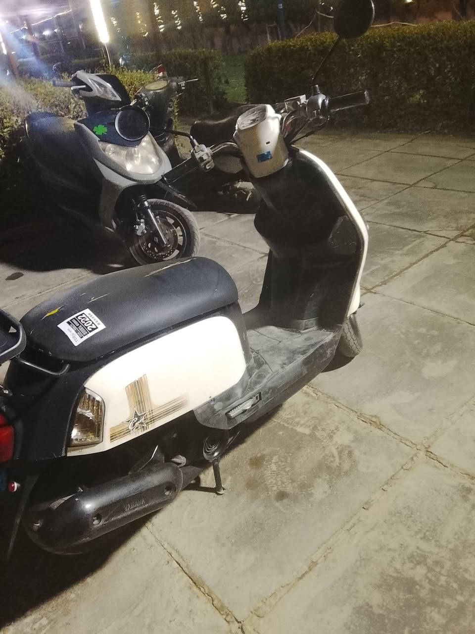 سلام عليكم دراجه ماكس بوليس بلاديه اي نقص ما بيه بل بجم شوي مكسور كبال العين سعر 600 مكان بلديات شارع المصرف متواجد ع لفيس


**إذا كنت صاحب هذا الإعلان وتريد حذفه لأي سبب، رجاءا أرسل رسالة إلى الدعم الفني**