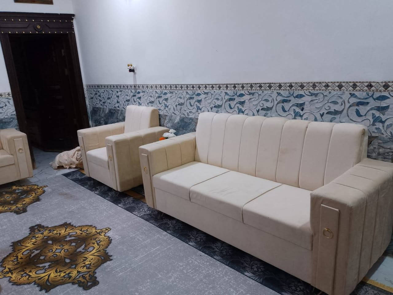 تخم للبيع عراقي 10 مقاعد السعر 550 وبي مجال


**إذا كنت صاحب هذا الإعلان وتريد حذفه لأي سبب، رجاءا أرسل رسالة إلى الدعم الفني**