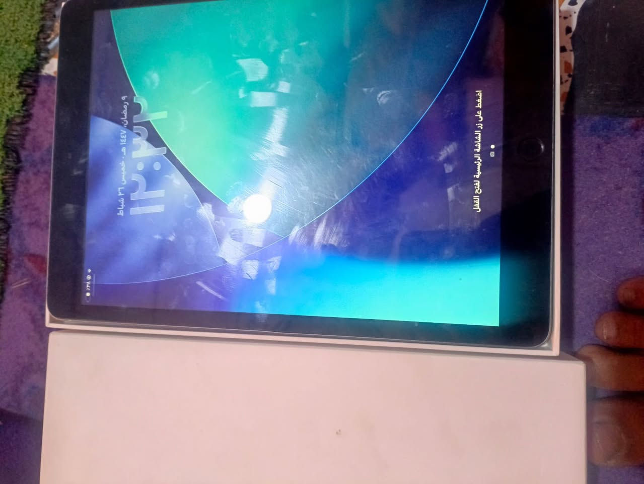 السلام عليكم ايباد 9 نضيف ذاكره٦٤ مع كارتونه السعر 210 وبيه مجال لتواصل واتساب ***********
