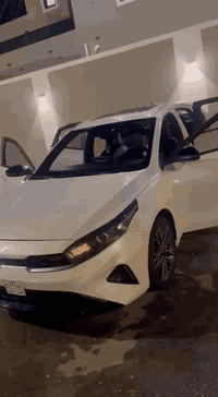 فورتي جيتي لاين موديل 2023 فول مواصفات رقم بابل بسمي السيارة جديده ماشية30حادثه موضح بصور السيارة استعماله قليل السيارة كير مكينة تبريد حدادية كله مكفوله
مكان السيارة بابل حله مركز مدينة
السعر173او بيه مجال حك الجية 
لتواصل ***********
