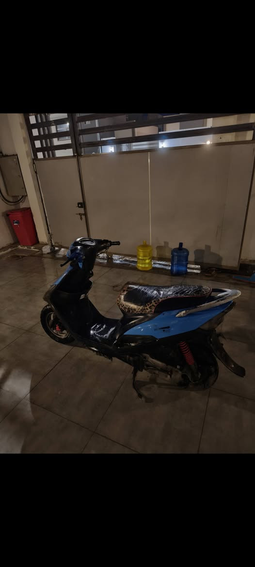 دراجه ماكس للبيع 
الون ازرق 
دراجه بوشة 49 بلاد مامفتوحه دراجة بلادية وحلوة ونضيفه مديل 2007 شلعة ومعدل فول مكاني نجف حي نداء سعر 650 وبيه مجال قليل لتواصل خاص او علا الرقم ***********
