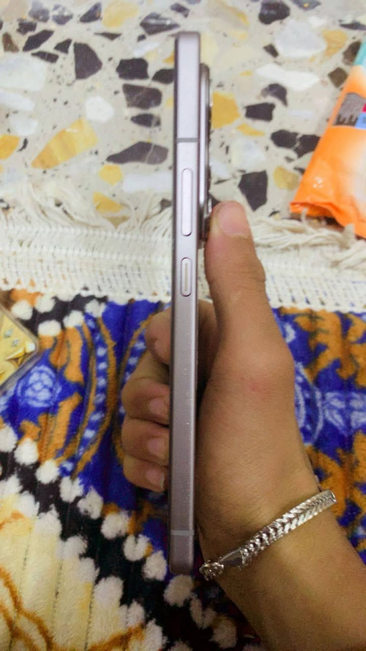 السلام عليكم عندي جهاز نوت 50ابرو مو العادي الشاحنة 90واط الشاحن الاسلكي 30واط الجهاز ماصريلي سبوعين من شتريته الجهاز قوي مال ألعاب مكاني بغداد البلديات مراوس إيفون كون نضيف رقمي ***********
