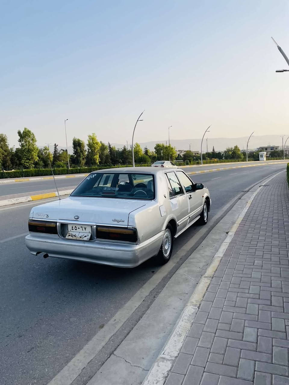 سڵاو  ئەم سدریکەمان هەیە بۆ فرۆشتن  مۆدێل 2001 ڕەنگی سلڤەر گێڕ و مەکینەی بە شەرت تەبرید لەسەر سویچ 
3 پارچەی بۆیاخە لێدراوێکی بچوکی هەیە
ڕەقەم سلێمانی 
غرامەی تیابو بۆو ئەگەڕێتەوە
ماڵی دۆستە زۆر جوان و بێکێشەیە
شوێن سلێمانی
ڕم *********** واتس ئەپی لەسەرە
