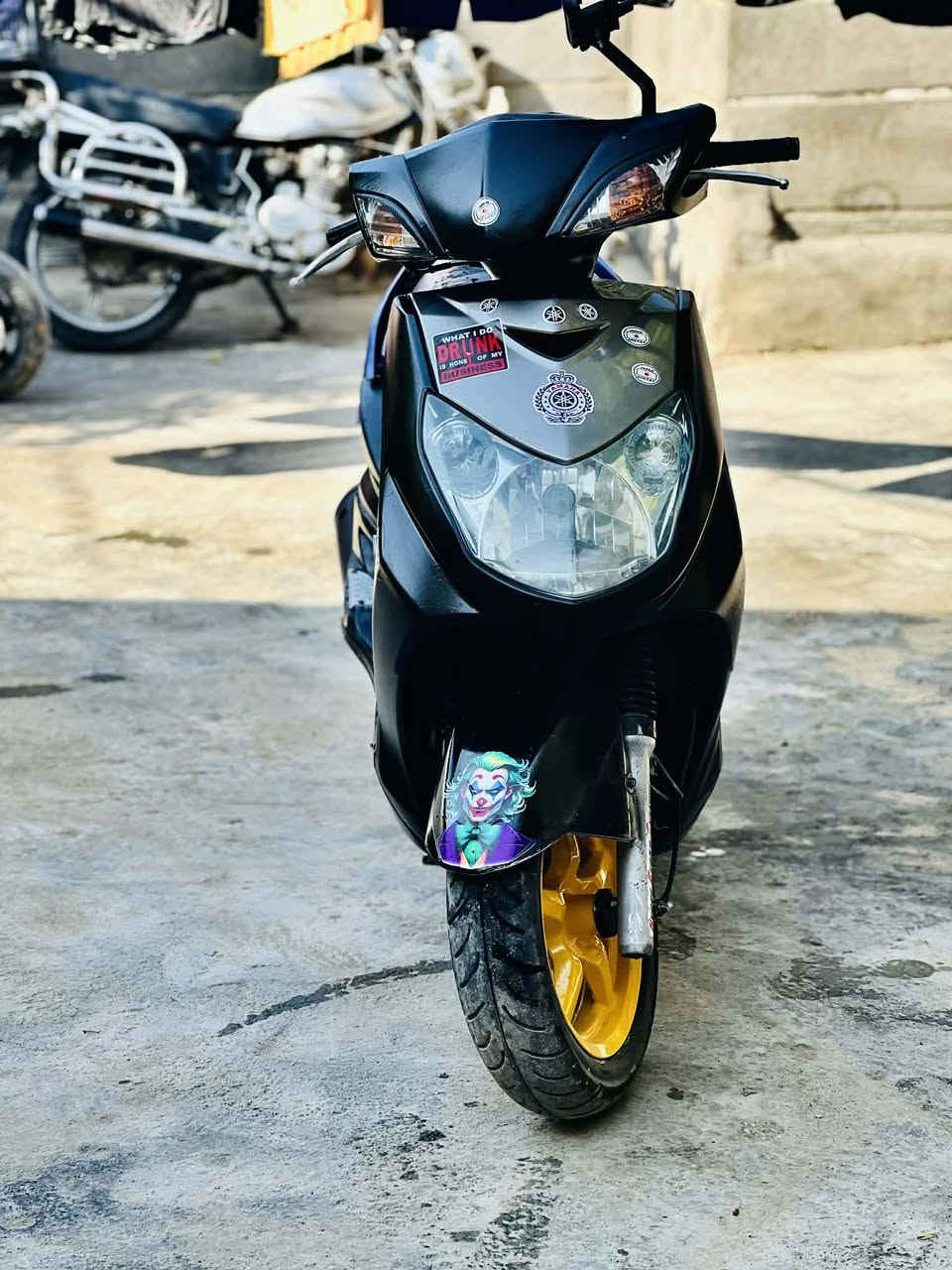 سلام عليكم /درجة سكنس فحل نوزل للبيع بلادي كامله نقص مابيه شلعه معدل خير من الله السعر 700وبيه مجال مكاني كربلاء طويريج للاستفسار اكثر 
***********
