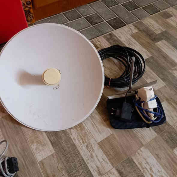 سلام عليكم عندي شبكة إنترنيت حديث كامله للبيع سعره 120الف+تنور كهرباء سعره 25+غلايه فنكر كهرباء سعره 20 العنوان ناصريه مركز هذ رقمي للتواصل ***********
