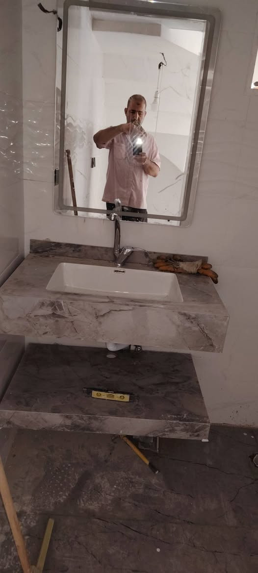 تم بحمدلله اكمال
 بيت ١٥٠ متر في طريق بغداد 
تأسيس 
ماء ومجاري في كركوك
وتشطيف منزل
للاتصال ***********
