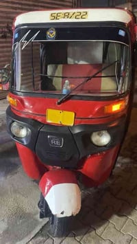 تكتك للبيع موديل 2017  شوفة العين نظيفه كبل للشارع  اوراق أصوليه كامله...