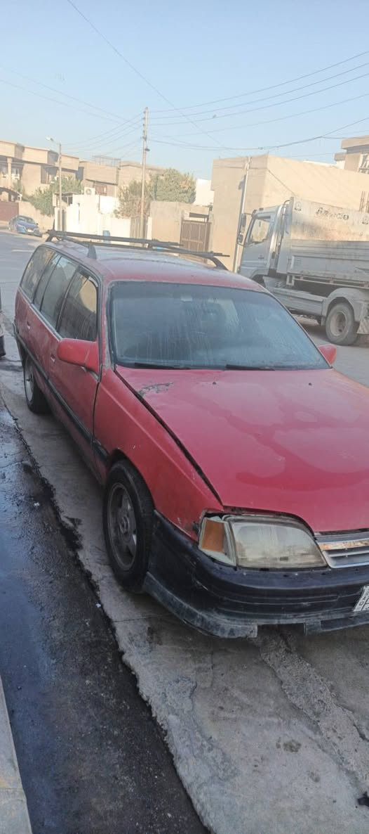 اوبل اوميكا ستيشن كير اوتماتيك محرك ٢٠ بيه بخار سقفيه بيه معجون رقم فحص كركوك سنويه خضره دفتر بانزين مابيه موديل ٩٣ سعر ١١ورقه بيها مجال مكان كركوك ***********/***********
