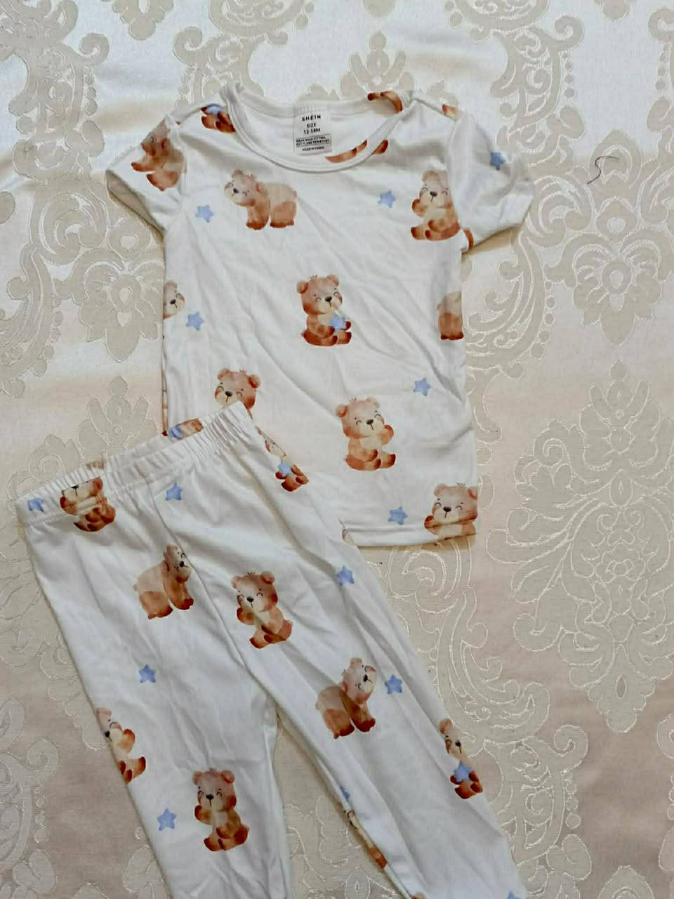 ملابس اطفال صيفي القطعة ع 5 الاف و 4 الاف فقط 🩷 توصيل 5 الاف جميع المحافظات متوفر


**إذا كنت صاحب هذا الإعلان وتريد حذفه لأي سبب، رجاءا أرسل رسالة إلى الدعم الفني**