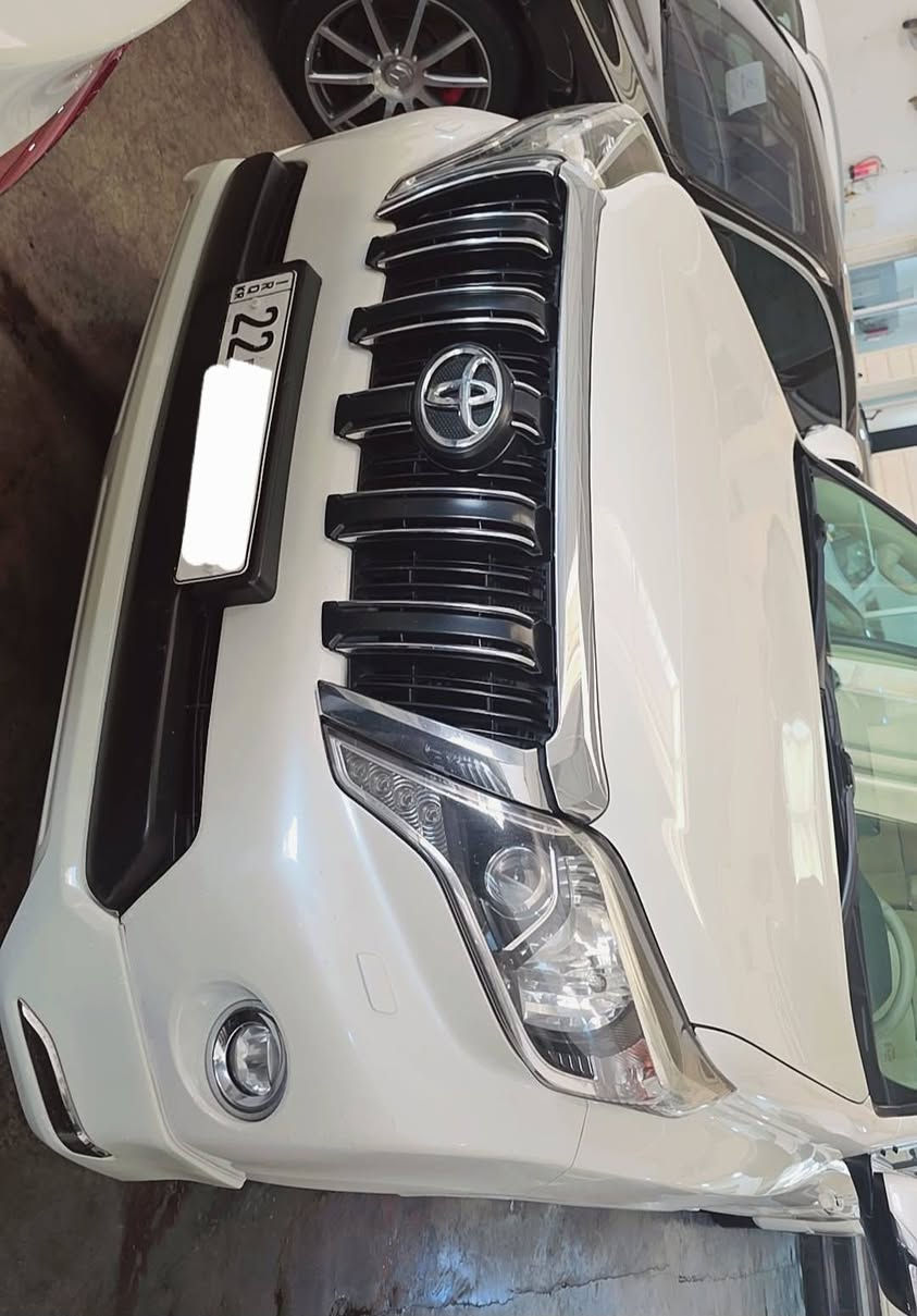 للبيع برادو TXL موديل 2017 ساز لون ابيض ماشية 140 السعر 330 $
***********
