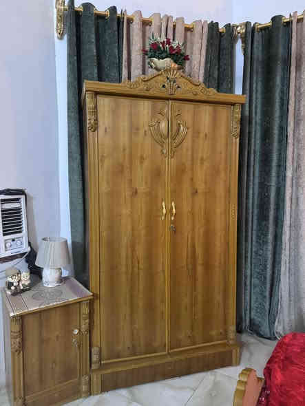 النجف حي النداء. غرفه نوم. صاج ست ابواب السعر 1,400

***********
