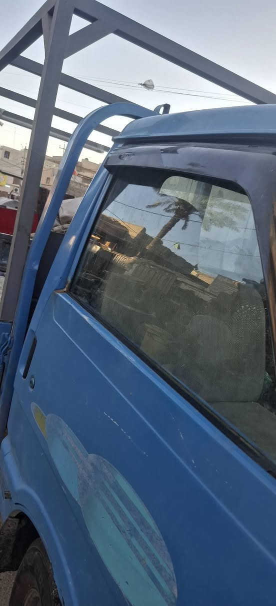 السلام عليك سيارة بنكو مديل 95 كير ومكينه خير من الله كهربائية شغاله تخم تاير باتري همر كيجات شغاله اشاير وبك ليت شغاله السعر 55 وبيه مجال الجيتك رقم الهاتف *********** مدينة الصدر  والمشتري تحويله  مباشر رعيه يريد تحويله
