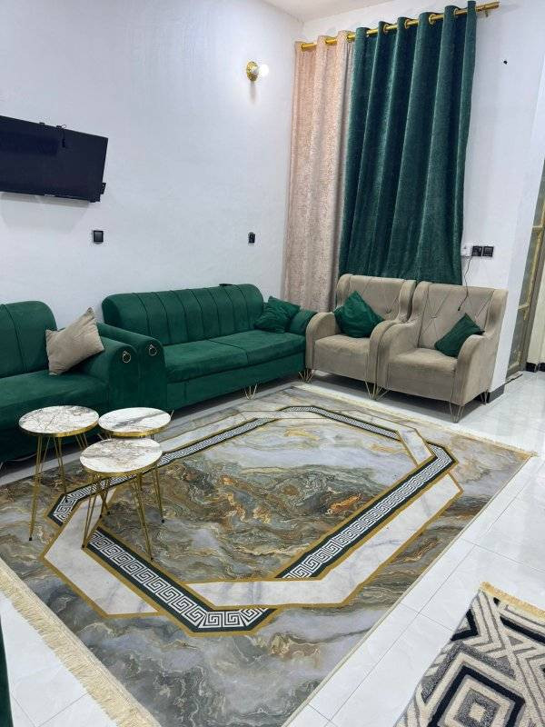 السلام عليكم
للبيع بيت طابو صرف مساحته 150 متر
عنوان حله ابوغرق بقاطع 119 ع شارع تبليط مباشر عرض شارع 20 متر
بناء حديث طابوك يتكون من غرفتين نوم
سعر ب 98 تفاصيل أكثر اتصل
***********
