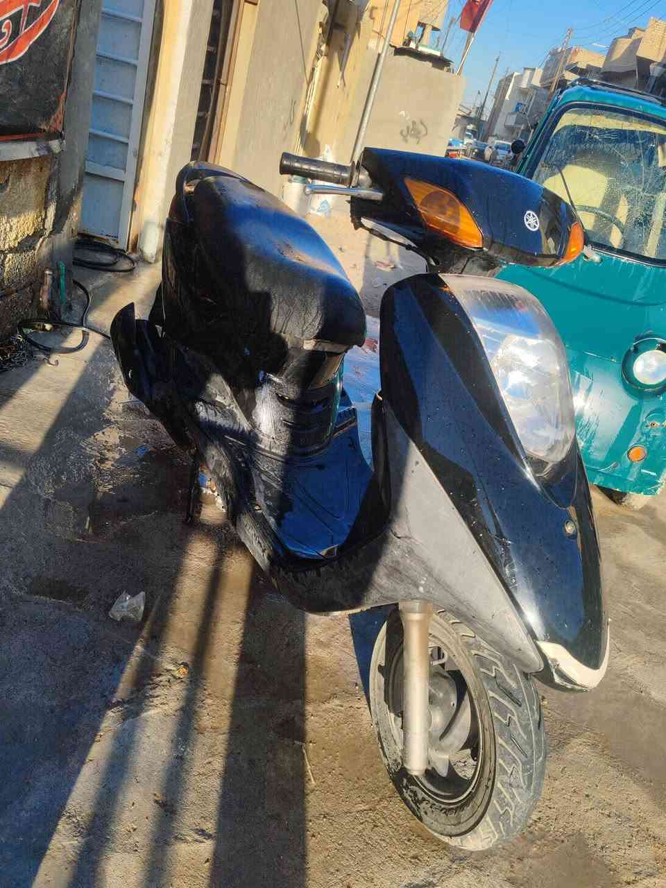 السعر قفل 400الف من الاخير مستعجل عل بيع
بريز 140 مكينه ناعمه 
سلف هندر كهربيات كله شغاله
مابيه نواقص ودهن جديد 
يعني الف مذب حته بانزين بيه 
مكاني بغداد البياع الشهداء 
***********
