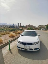 سيراتو موديل 11 للبيع خليجي فول مواصفات عدا البصمة محرك ١٦٠٠ دوش جاهزه...