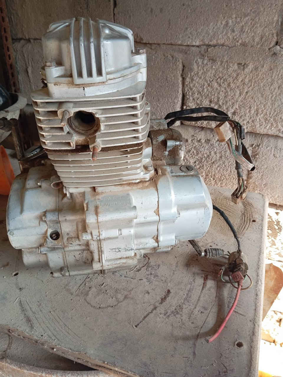 محرك بارت للبيع
السعر 50 الف 
غير متواجد على الفيس بوك 
الاتصال واتس آب او اتصال على الرقم (***********)
