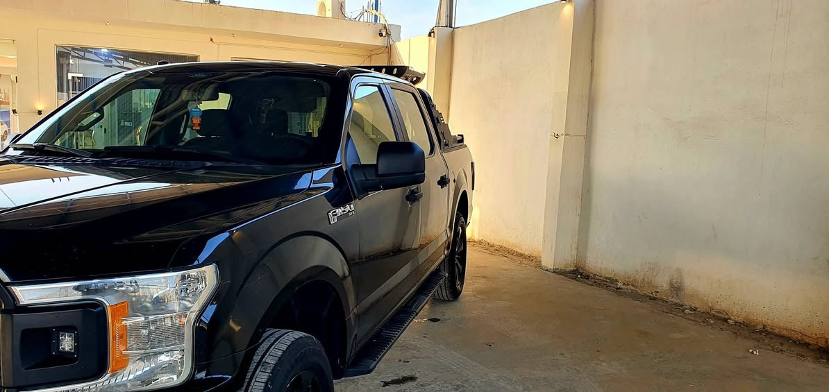 السلام عليكم فورد اف ١٥٠موديل ٢٠١٨ وارد امريكا كلين تايتل مواصفات stx باب طويل بدي قصير شاشه كبيره هاندبريك كهرباء فور ويل تخم تاير جديد غلاف بدي سله رقم البصره دولي بسمي سنويه جديده هزه جديده محرك ٨ سلندر كير ١٠ نمر سياره جاهزه من جميع نواحي بيع أو مراوس السعر ٢٤٠$بيها مجال موبايل *********** عنوان واسط الصويره
