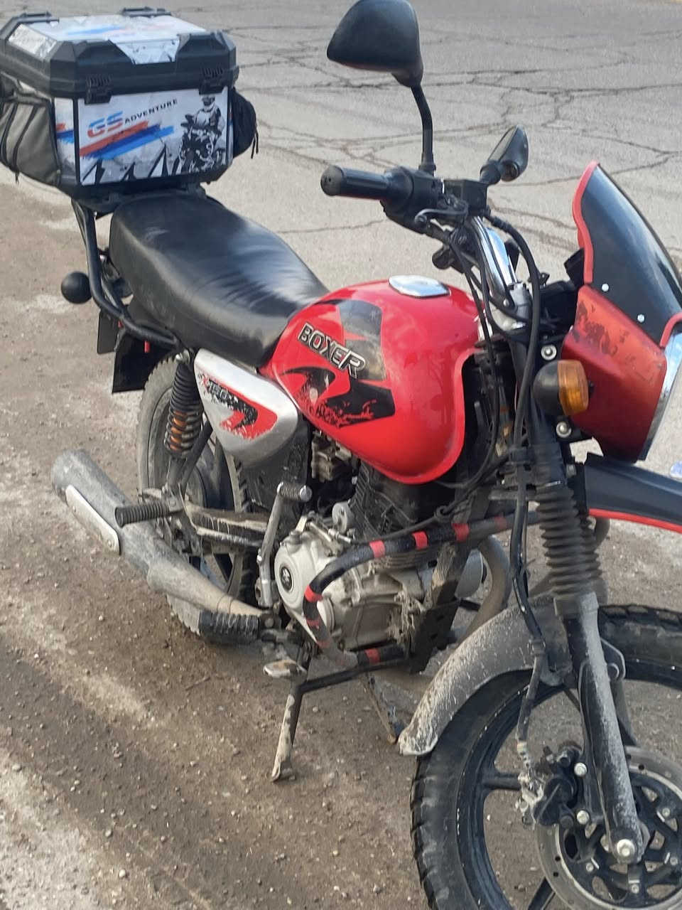 بوكسر جبلي 2021 مرقم ديالى سكني بغداد حاليا شهداء سيدية 
الدراجة فول كلج جديد شركة مبدل فقط بوشة وبستم 
حاليا نقصها گير فقط سعرة 40 بس شغل ايدة شكد ياخذ مادري كاملة مابيها لحيم 
السعر المطلوب 2 مليون  وبيها مجال للشراي 
راسلني هنا ع ماسنجر 
او واتساب ***********
