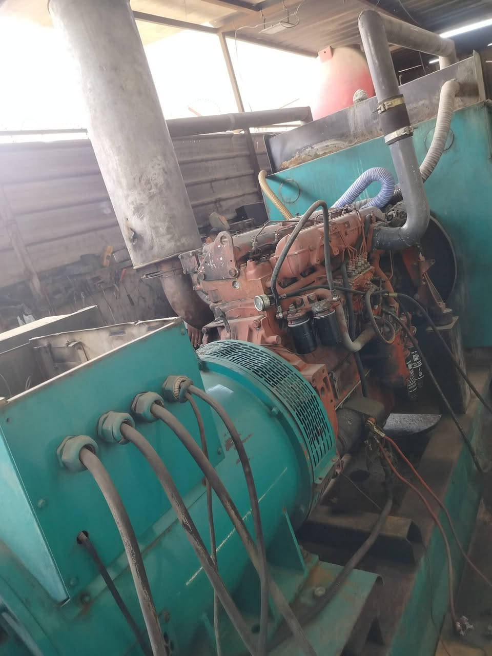 سلام عليكم مولده افيكو 37
استندر لا تنقيص ولا تبخير مكفوله  
راس توليد 350 
***********
***********
