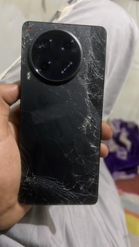 ابيع فحم تكنو كامون 30 ذاكره 256 جاي اصور بشمال على الجبل وطاع ونكسرت ...