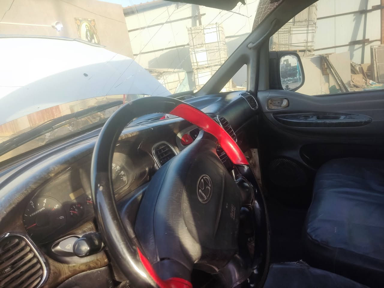 إسلام عليكم ستاركس مديل 2007مسكر كير عادي تحويل ثاني يوم السيارة جاهزه من كلشي مصفره غرامات وهيئه وضرايب  للستفسار الااتصال على الرقم ***********  ***********المكان ذي قار سوق الشيوخ
