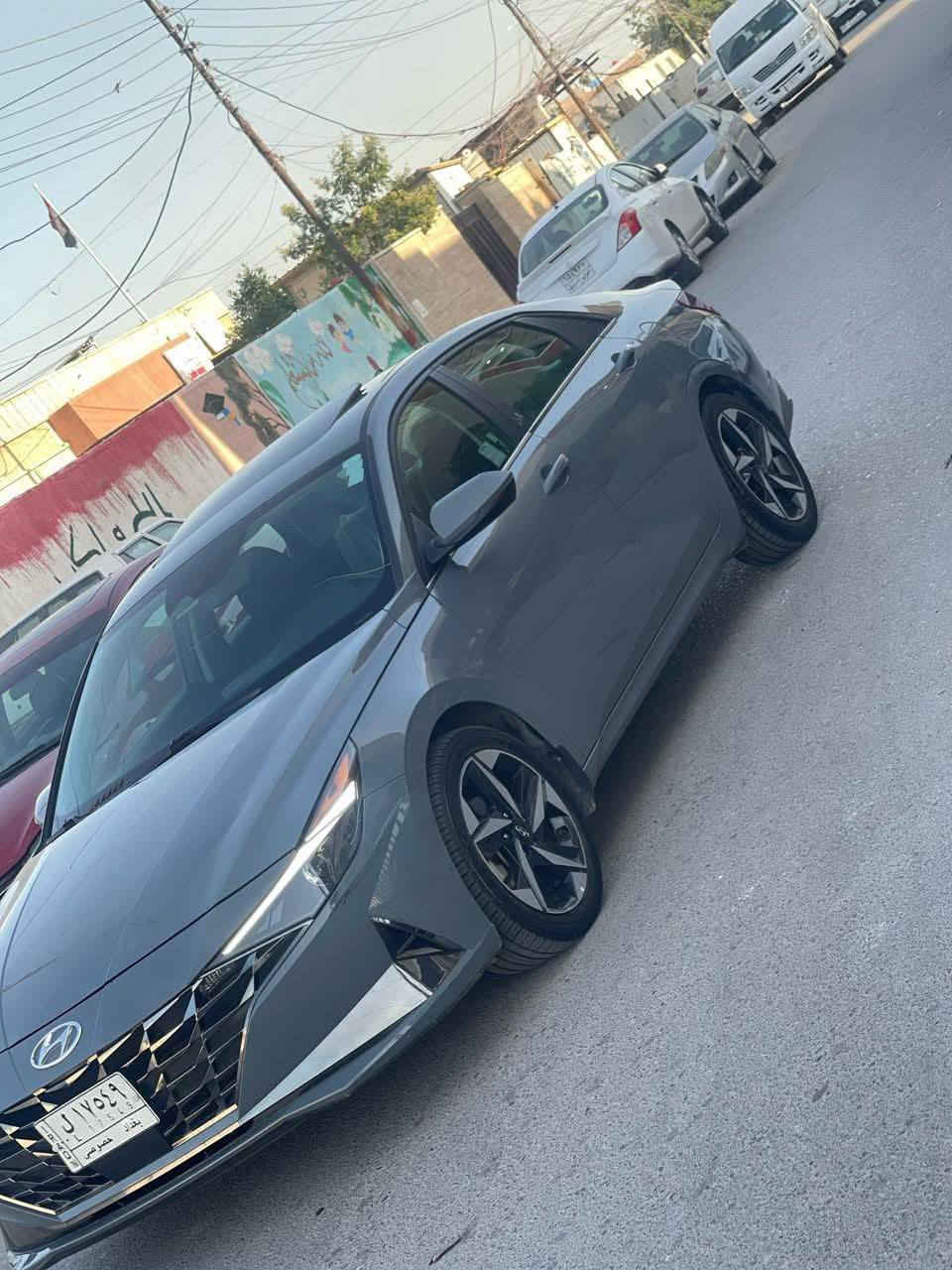 سلام عليكم ورحمة الله وبركاته النتر لبيع ٢٠٢٢ سياره نضيفه وخير من الله اي ستفسار اني خادم   ***********
