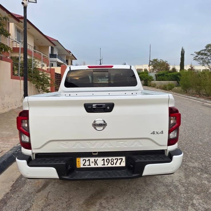 نيسان نفارا موديل 2023 فول 
فول موصفات كمرات دوار تحكم سترن 
كوشن جلد شاشة  دبل اكسل ماشي 
9000 كيلو  متر رقم سليمانية مكفولة من كل شي
محرك كير واير بشرط مامفتوح 
سيارة حيل نظيفة كلشي عل بلاد جديد 
سنوية هزة كلشي جديد مدفوع لـ
باسمي السنوية بشرط تحويل وغرامـة
سيارة مابيـها دينار مصرف كامل من كل نواحي
للاستفسار واتساب .***********
