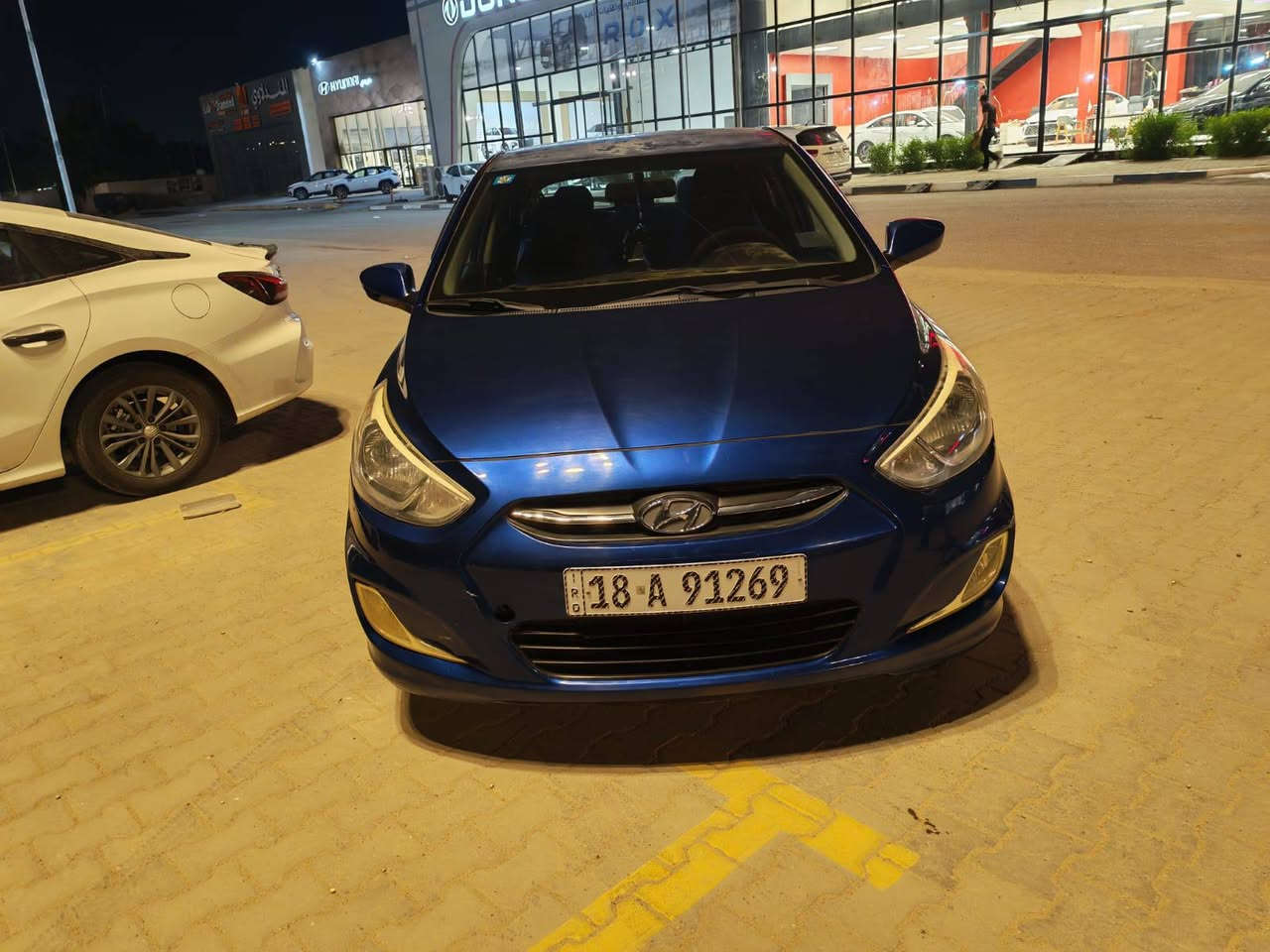 السلام عليكم أكسنت وارد أمريكي مديله 16جاهزه ومكفوله من الصبغ وبسمي سعره80ورقه وبيه مجال شويه رقم لموبايل[***********,]
