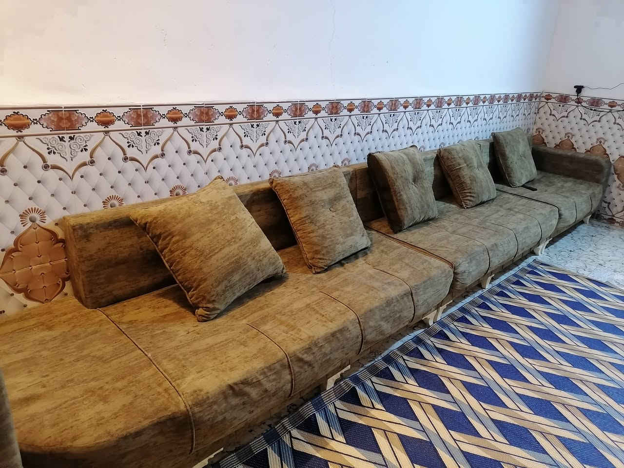 ديوان تركي مستخدم نظيف
ديوان تركي مستخدم نظيف
سعر مناسب
العنوان الشطره
شارع معمل ثلج قرب كراج حي الزهور
الاتصال والاستفسار
***********
***********
