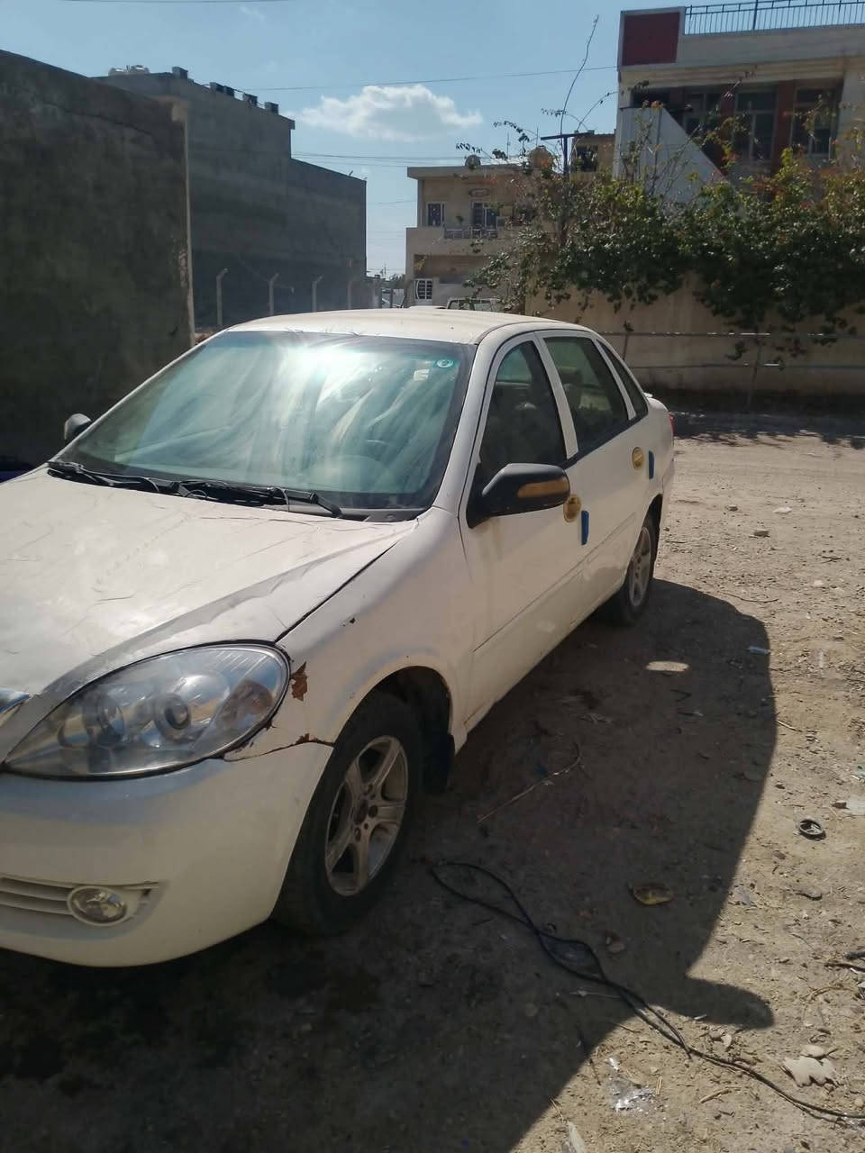 سلام عليكم ليفان ٥٢٠ رقم كربلاء انكليزي باسمي سنويه ل٢٩ محرك كير تخم تاير السعر ٣٥ وبيها مجال للشراي عنواني بغداد حي الجهاد للاستفسار ***********
