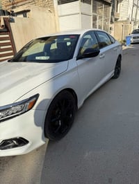 اخوان للبيع  هوندا اكورد موديل 2022 هايبرد       السيارة رقم بغداد الج...